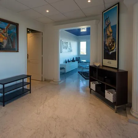 Rooftop Vue Face Port, Plages & Centre A Pied Apartament Antibes