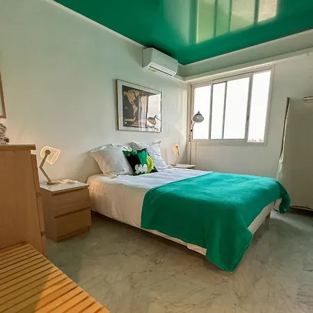 Apartament Rooftop Vue Face Port, Plages & Centre A Pied Antibes