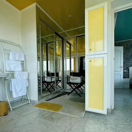 Rooftop Vue Face Port, Plages & Centre A Pied