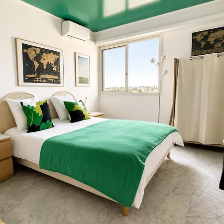 Lägenhet Penthouse - Panoramic Sea-view Rooftop, Port Vauban Antibes