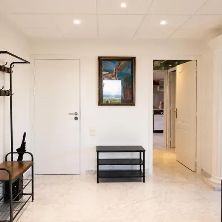 Penthouse - Panoramic Sea-view Rooftop, Port Vauban 公寓