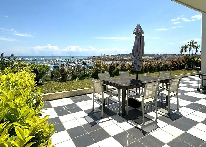 Rooftop Vue Face Port, Plages & Centre A Pied Appartement Antibes