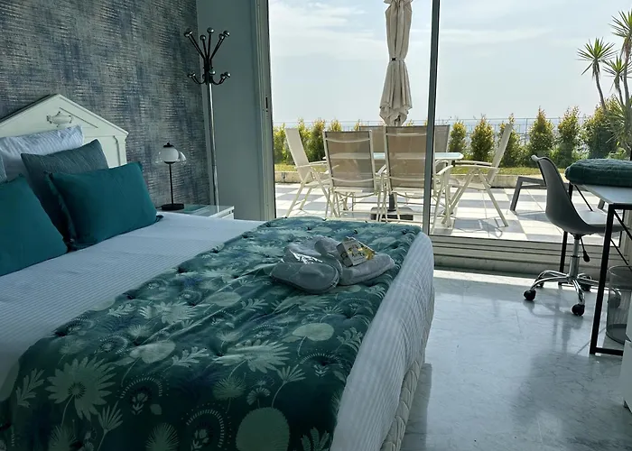 Rooftop Vue Face Port, Plages & Centre A Pied