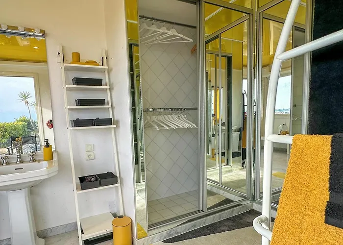 Rooftop Vue Face Port, Plages & Centre A Pied